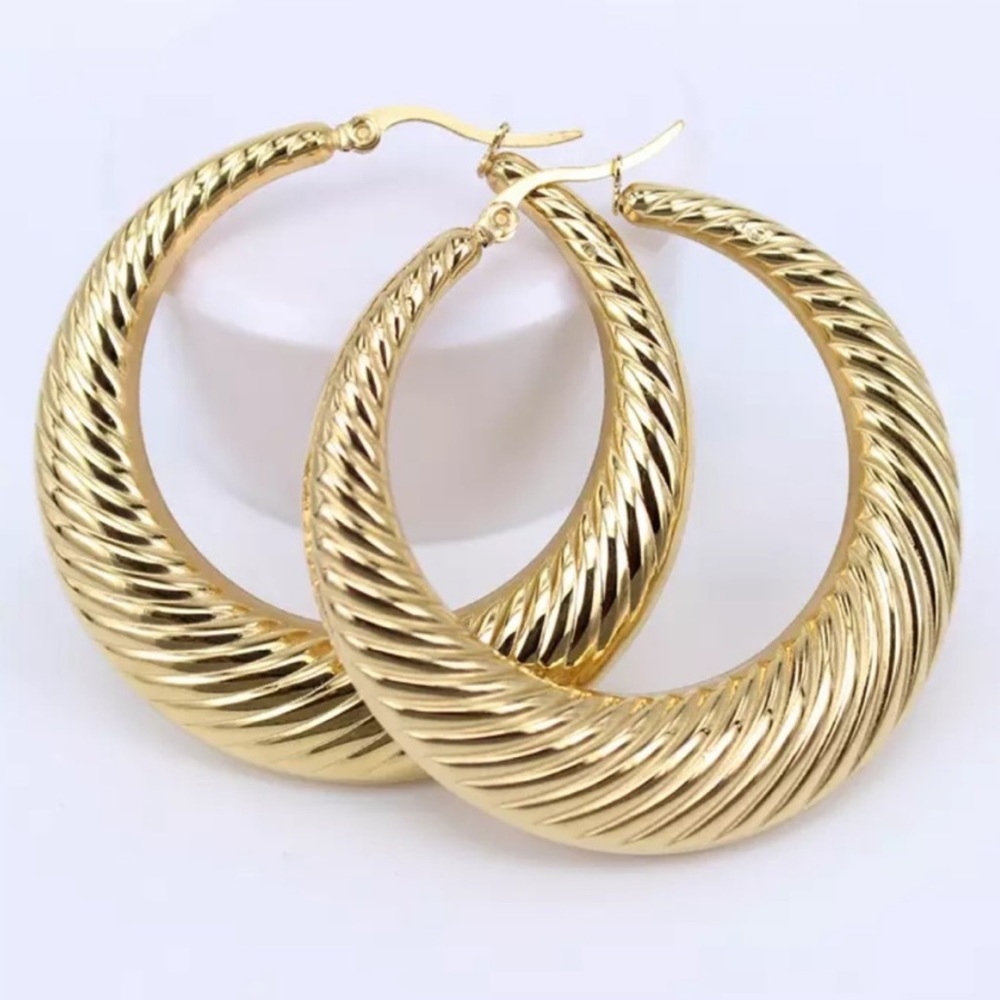 NEW 18K YELLOW GOLD ROUND HOOP EARRINGS